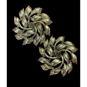 Vtg Designer Nouveau Style Gold Tone Clip Earrings Signed Coro DC Estate Find 1”